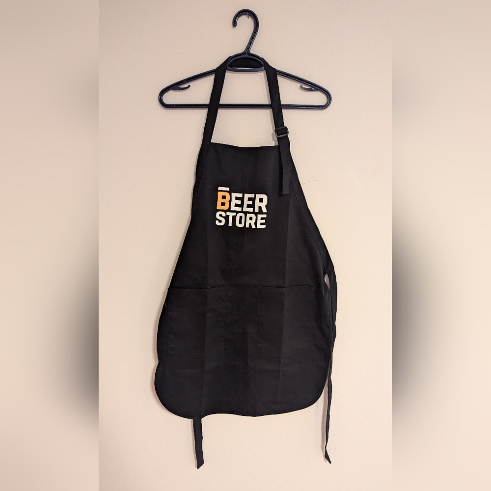 Brand New Beer Store Apron - Picture 2 of 3